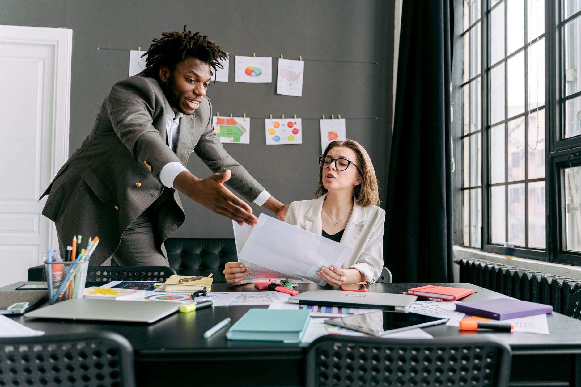 The Skill of Disagreeing With Your Boss and Keeping the Job