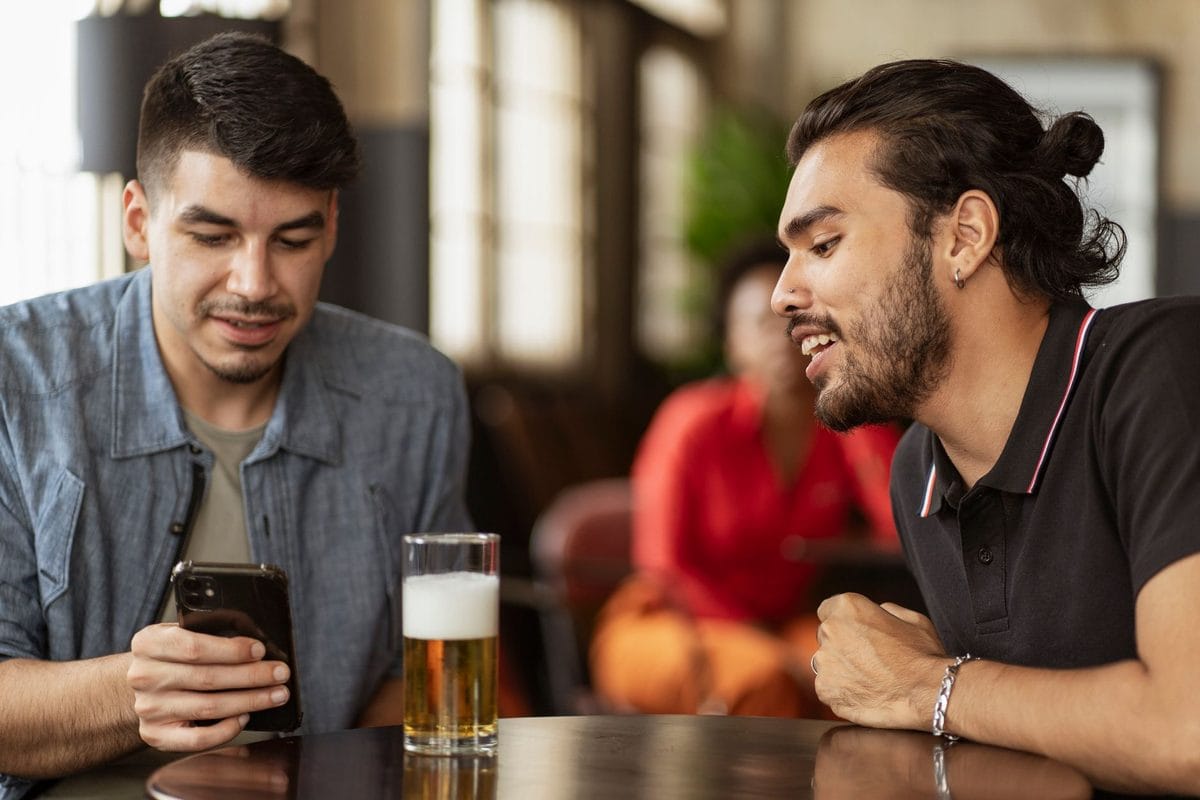 The 200-Hour Problem: Why Men's Close Friendships Fade and the Standing Plan That Stops It