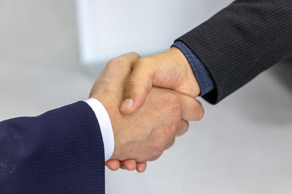 Should You Take the Counteroffer? What It Actually Reveals About Your Job